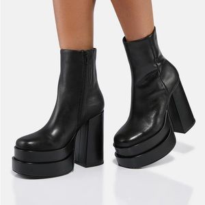 Steve Madden boots